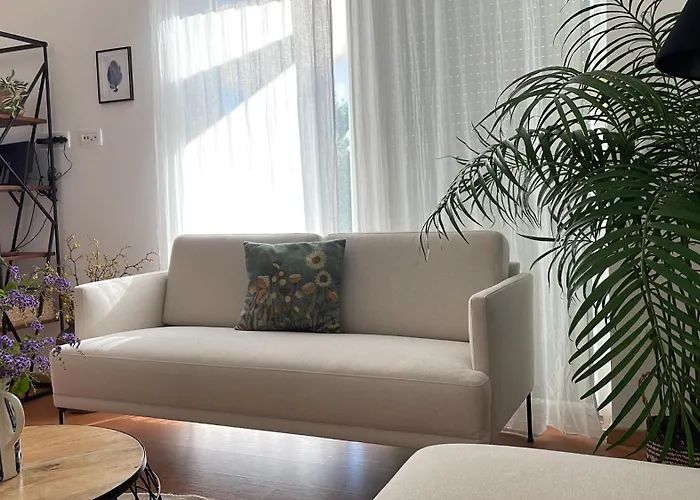 Centenary Goose Korčula