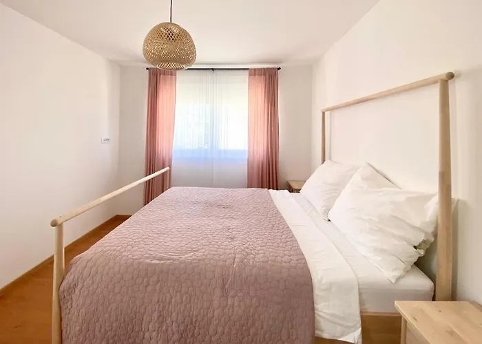 Centenary Goose Korčula