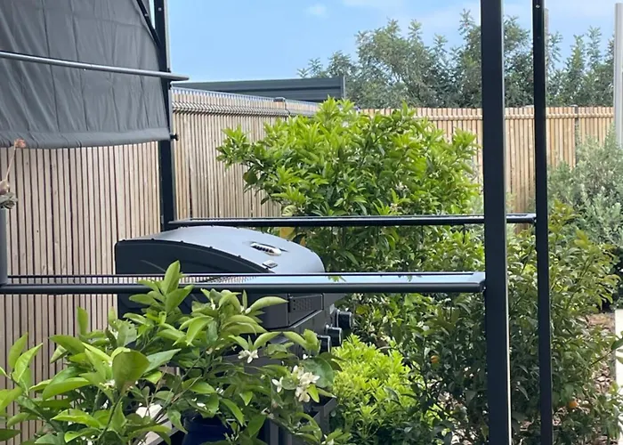 Centenary Goose Villa *